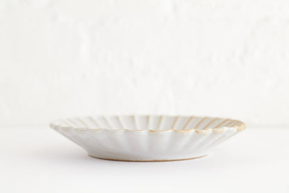 BARBARIE, WHITE