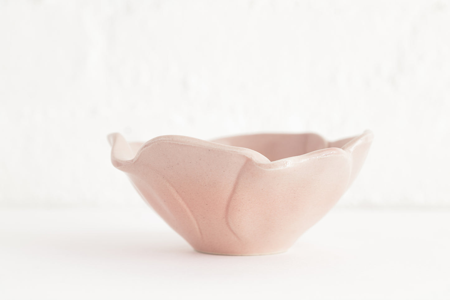 SAZANKA 4" FLOWER-SHAPED BOWL